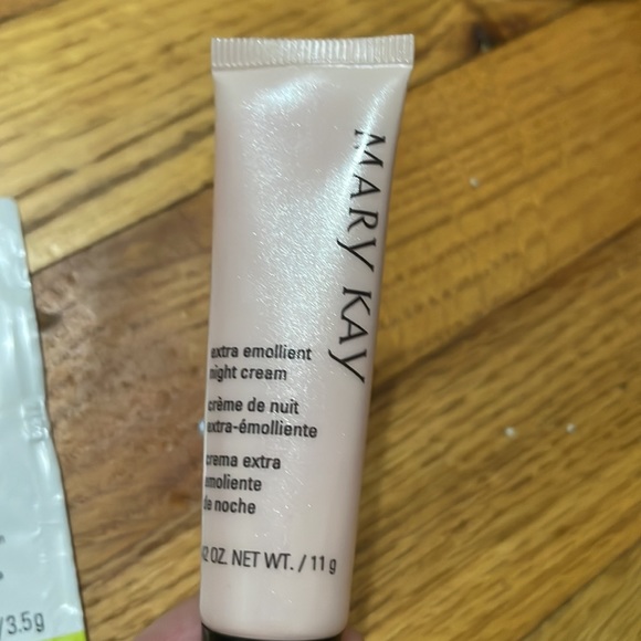 Mary Kay Sample Pack❤️ - Picture 4 of 6